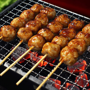 炭烤肉丸串